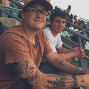 Meet your Posher, Logan